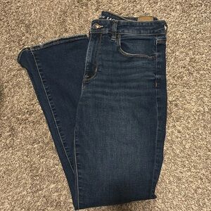 AE Next Level High-Waisted Skinny Kick Jean
12 Regular